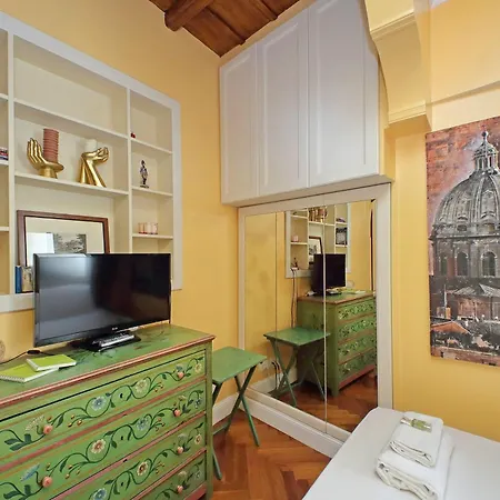 Pantheon Luxury Ρώμη